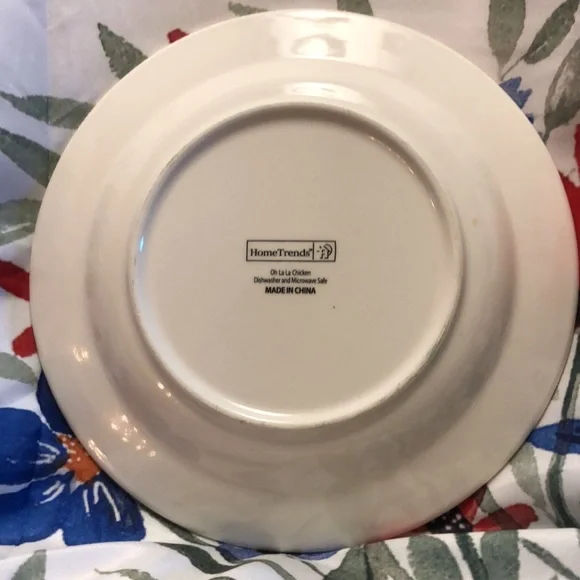 DONATED Lot of four Home Trends “Oh La La Rooster”8.5” Salad Plates - Picture 2 of 8